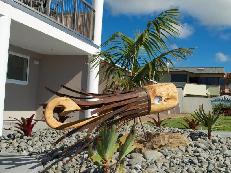 Baileys At The Beach Motel Whitianga Exterior photo