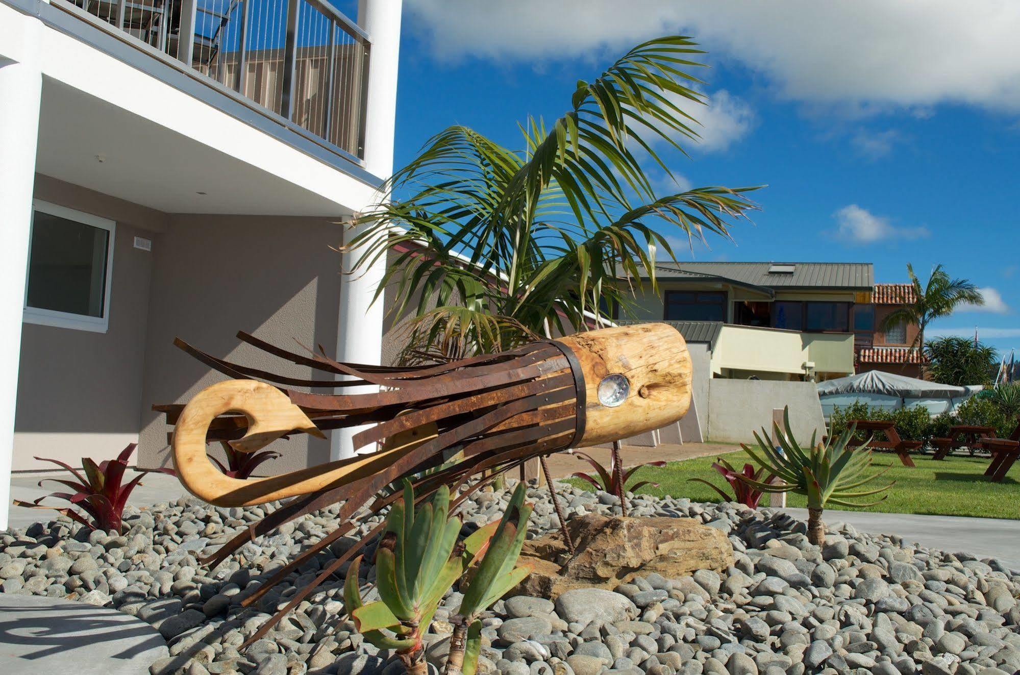 Baileys At The Beach Motel Whitianga Exterior photo